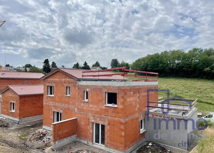 Maison - 76 m² - 3 pièces