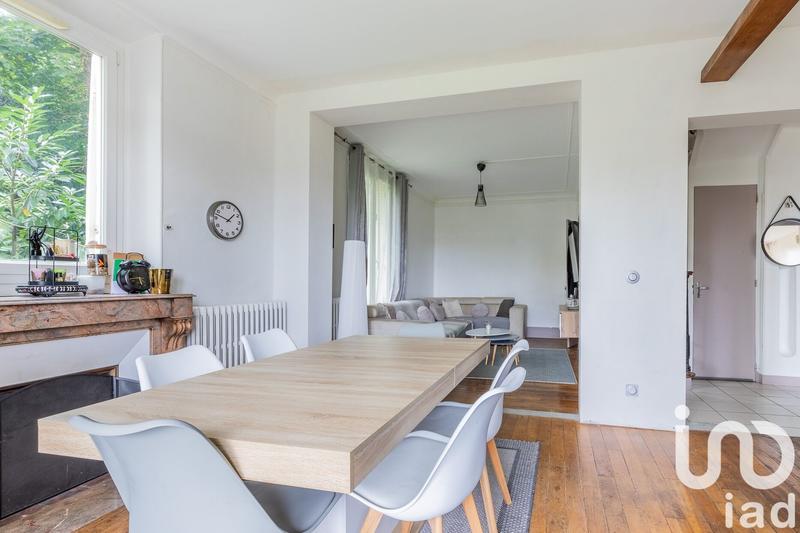 Maison - 95 m² - 5 pièces