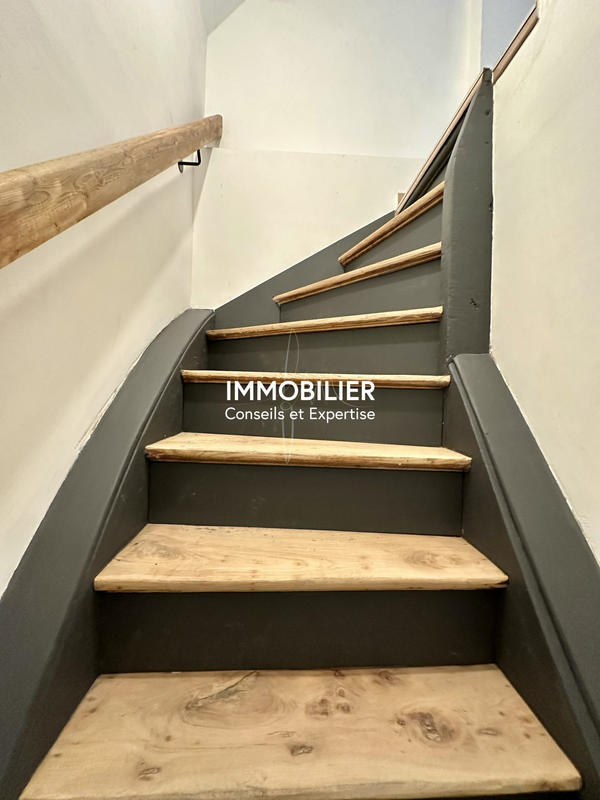 Maison - 152 m² - 6 pièces