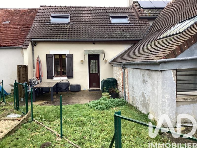 Maison - 80 m² - 4 pièces