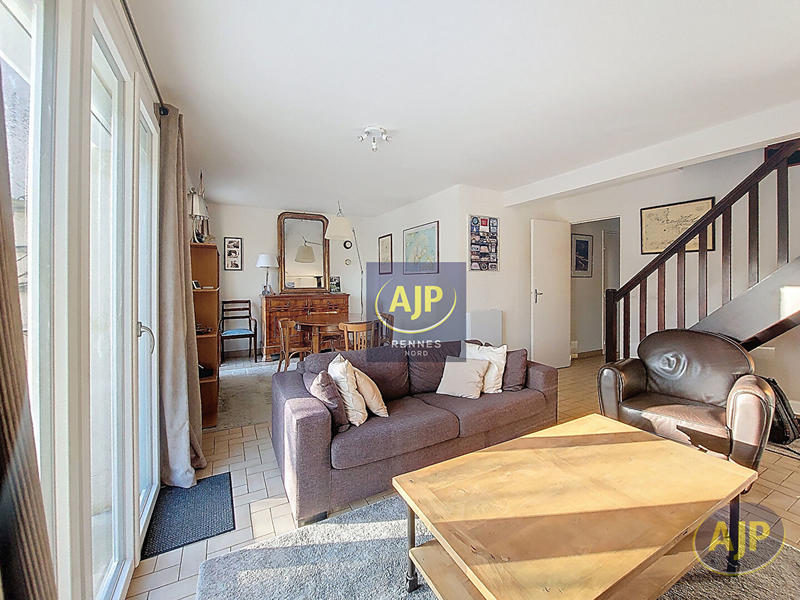 Maison - 82 m² - 5 pièces