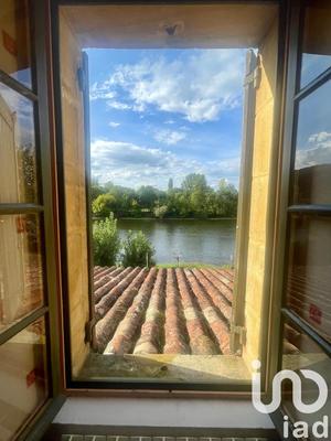 Maison - 238 m² - 10 pièces