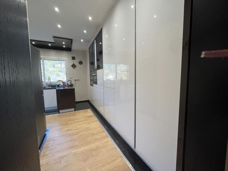 Villa - 142 m² - 4 pièces