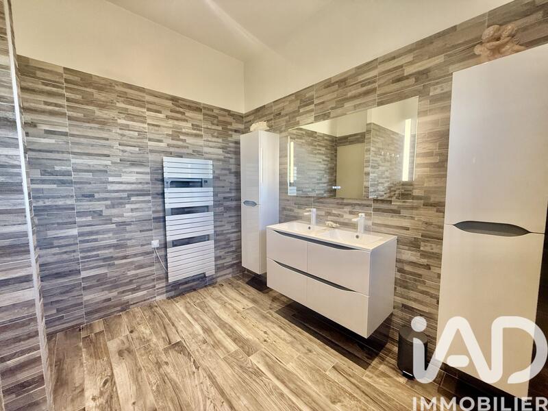 Maison - 109 m² - 4 pièces