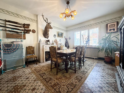 Maison - 141 m² - 6 pièces