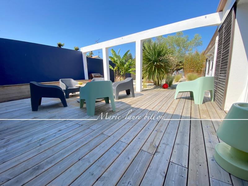 Maison - 199 m² - 7 pièces