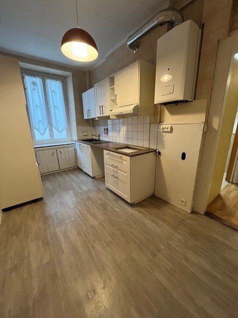 Appartement - 98 m² - 4 pièces