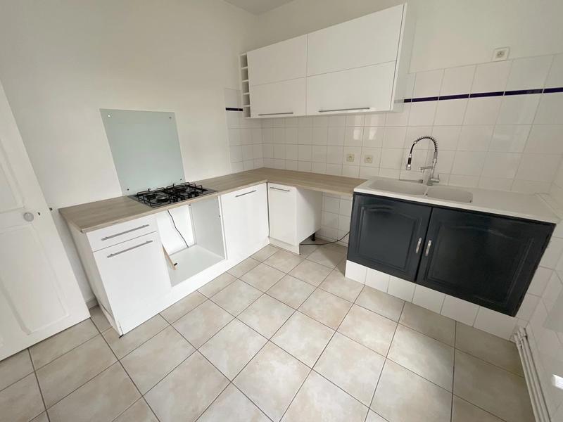 Maison - 99 m² - 5 pièces