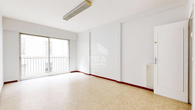 Appartement - 105 m² - 4 pièces