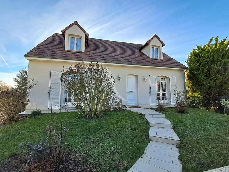 Maison - 130 m² - 5 pièces