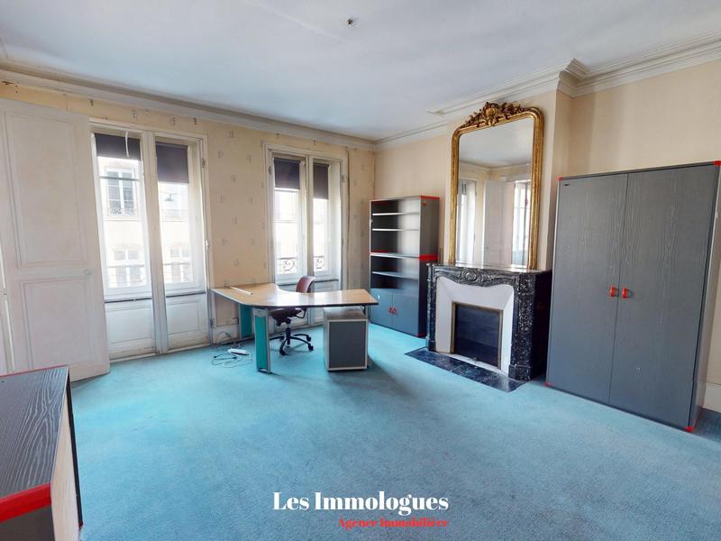 Appartement - 128 m² - 4 pièces