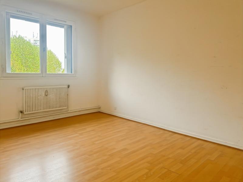 Appartement - 94 m² - 4 pièces