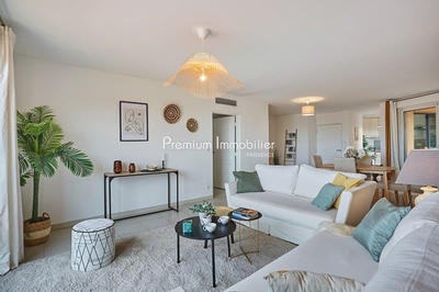 Appartement - 91 m² - 3 pièces