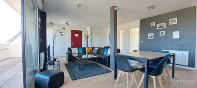 Appartement - 94 m² - 4 pièces