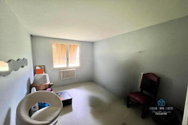 Maison en pierre - 242 m² - 9 pièces