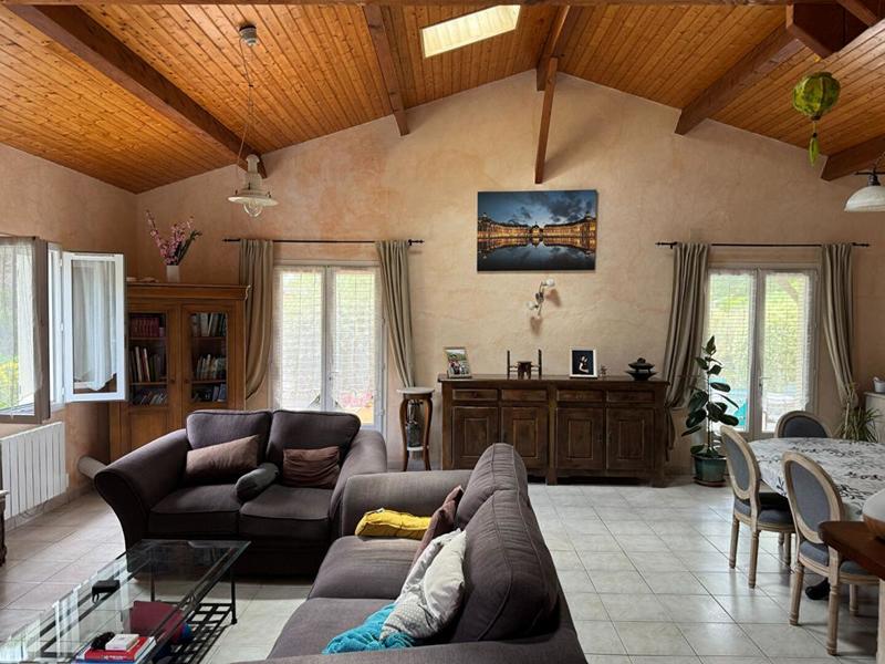 Maison - 138 m² - 4 pièces