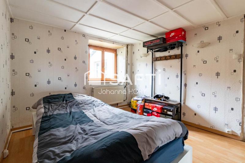 Maison - 216 m² - 10 pièces