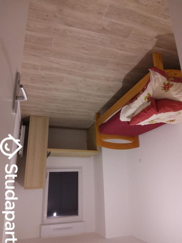 Chambre - 12 m² - 1 pièce