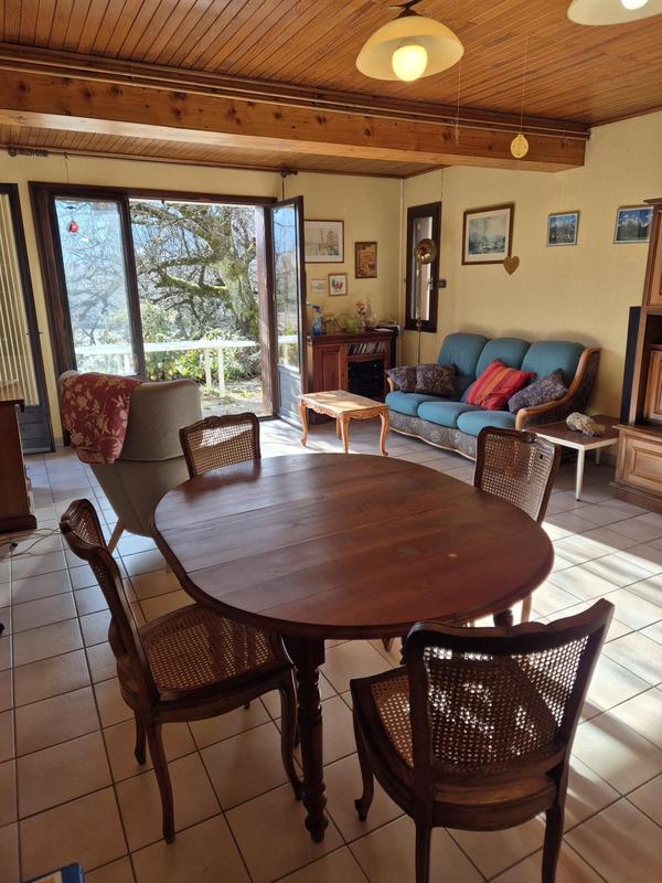 Maison - 96 m² - 4 pièces