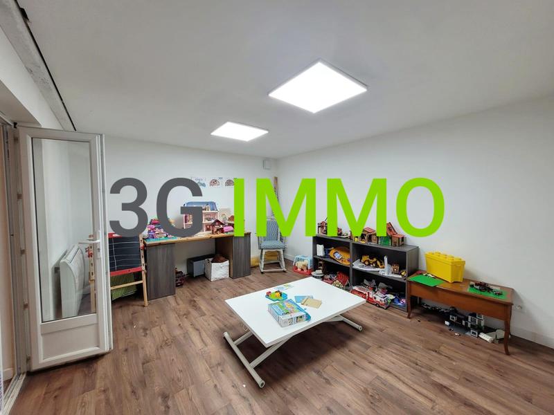 Maison - 162 m² - 7 pièces