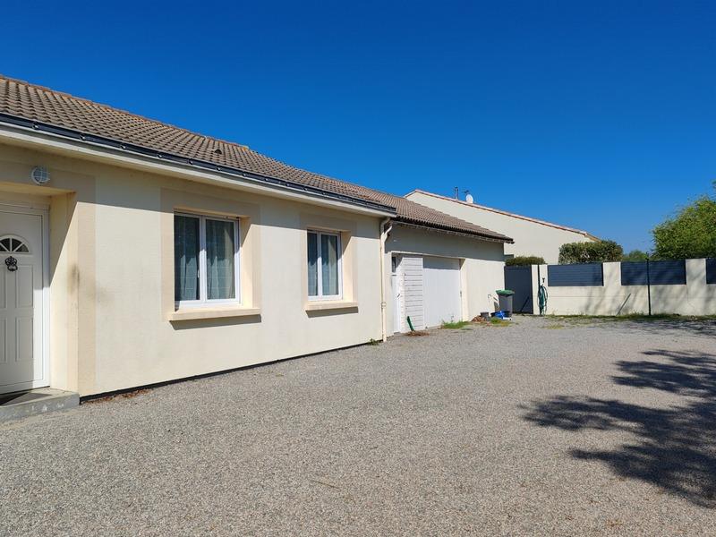 Maison - 92 m² - 6 pièces