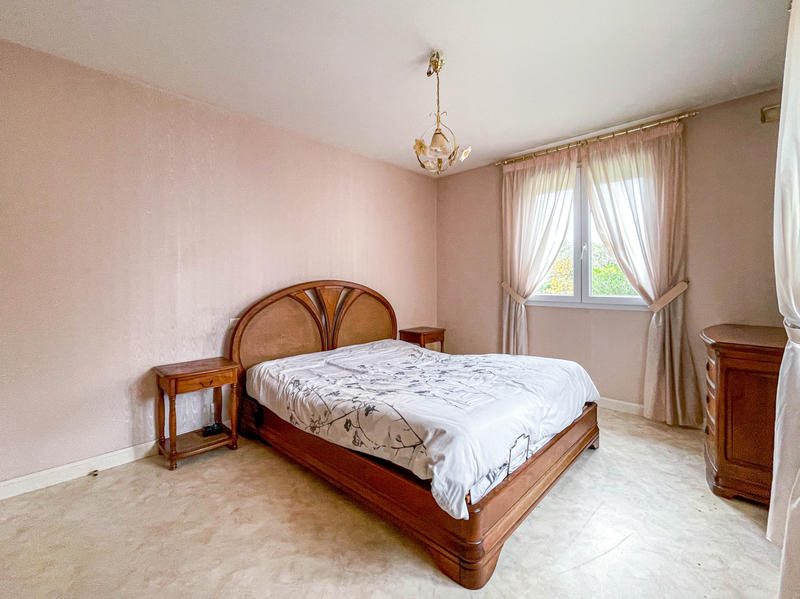 Propriété - 154 m² - 7 pièces