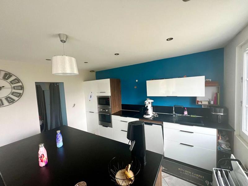 Maison - 163 m² - 5 pièces