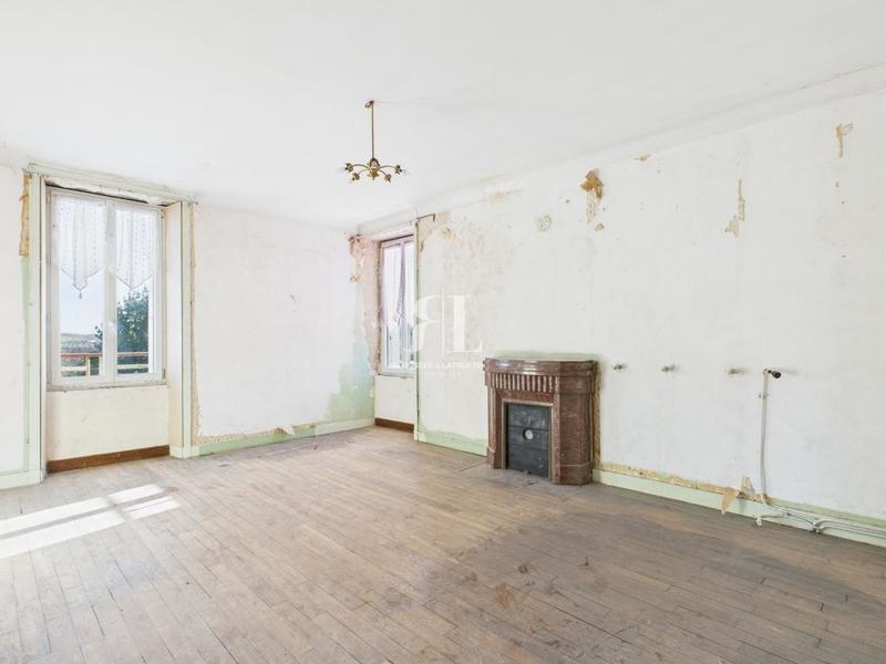 Immeuble - 335 m² - 14 pièces