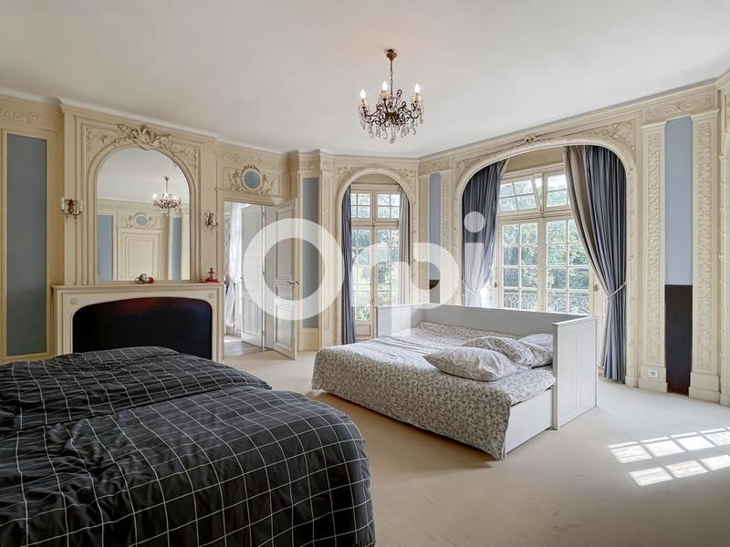 Château - 500 m² - 9 pièces