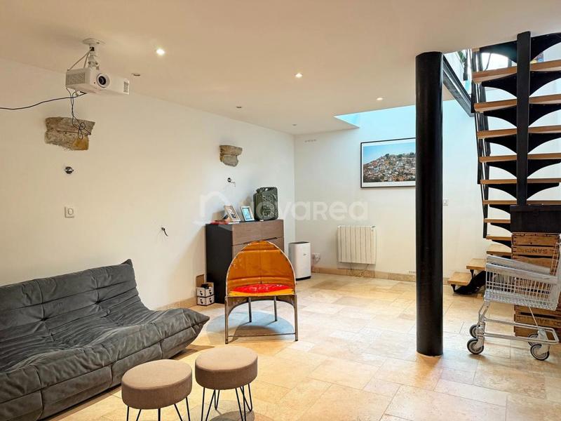 Duplex - 91 m² - 5 pièces