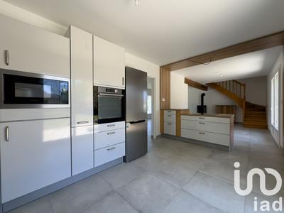 Maison - 195 m² - 10 pièces