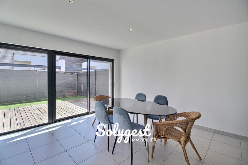 Duplex - 146 m² - 5 pièces