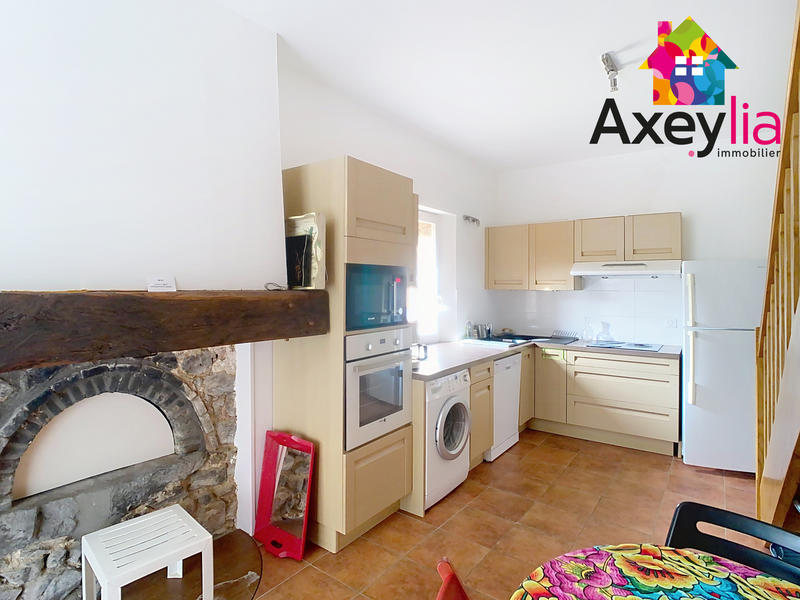 Maison - 288 m² - 10 pièces