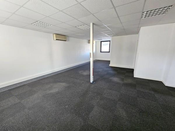 Bureau - 274 m²