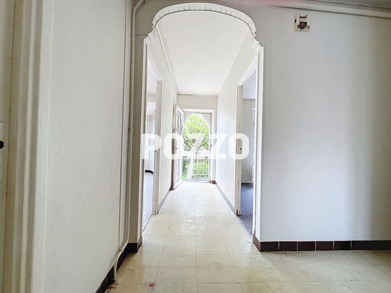 Maison - 224 m² - 8 pièces