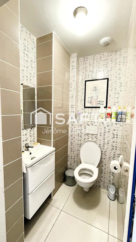 Maison - 99 m² - 4 pièces