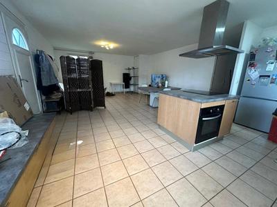 Maison - 98 m² - 4 pièces