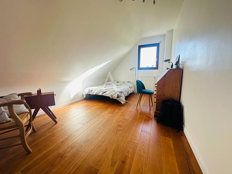 Maison - 124 m² - 6 pièces