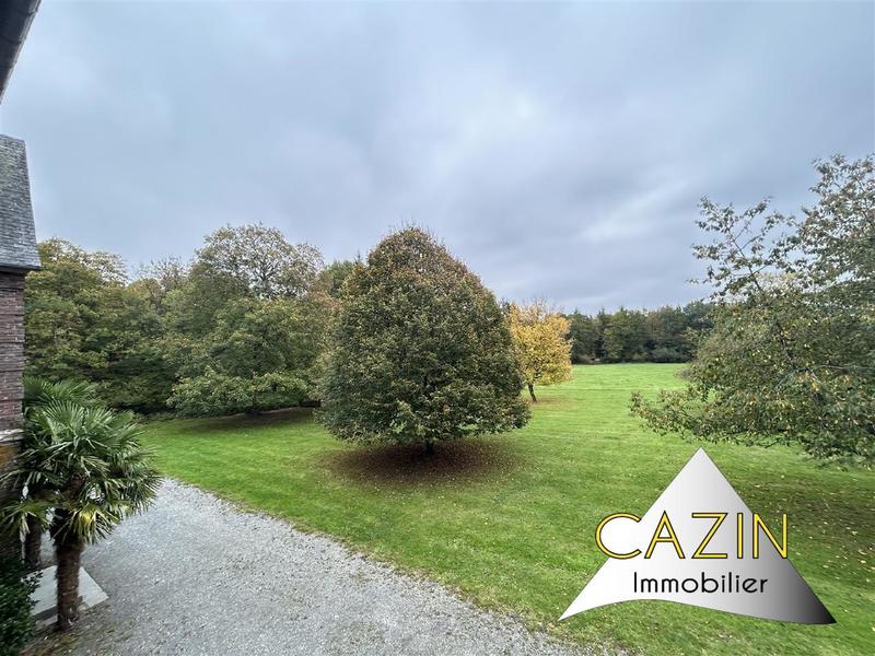 Maison - 265 m² - 11 pièces