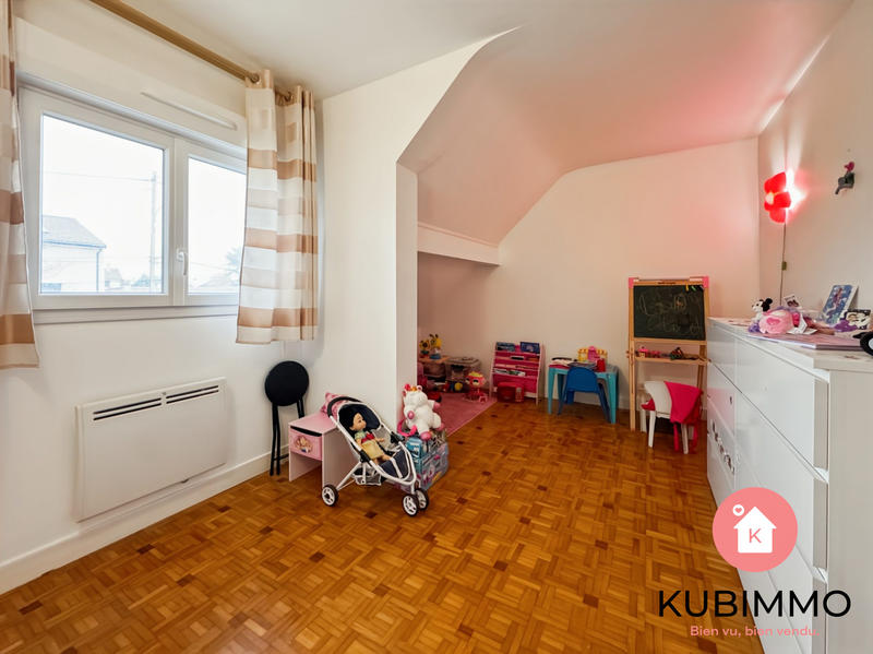 Maison - 96 m² - 5 pièces