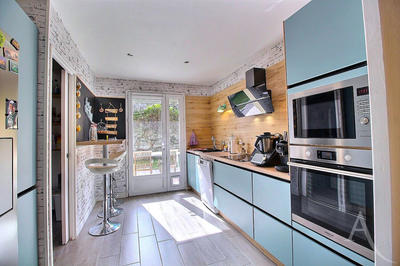 Maison - 103 m² - 5 pièces