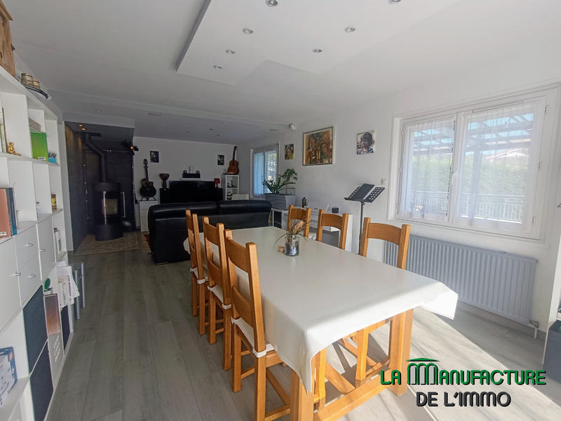 Maison - 128 m² - 5 pièces