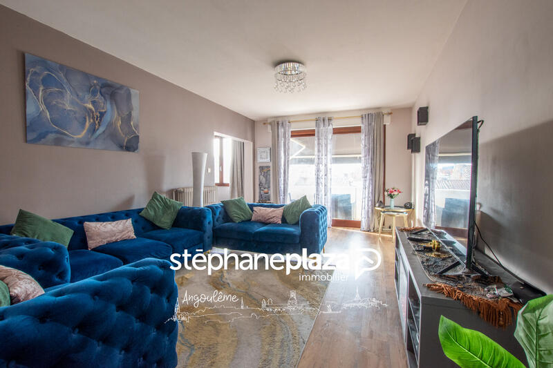 Appartement - 76 m² - 4 pièces