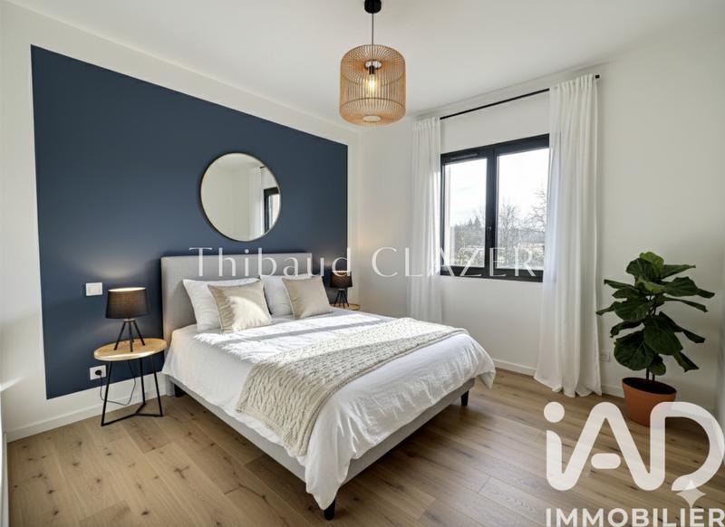 Maison - 97 m² - 5 pièces