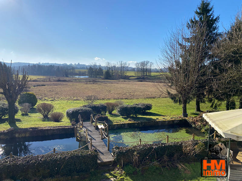 Maison - 340 m² - 6 pièces