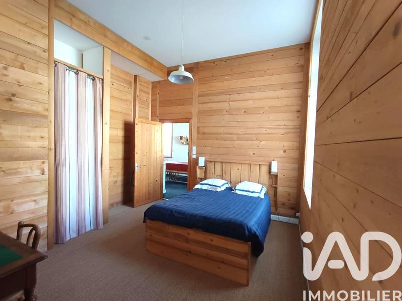 Maison - 448 m² - 14 pièces