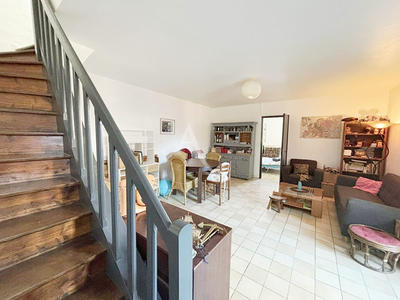 Maison - 97 m² - 5 pièces