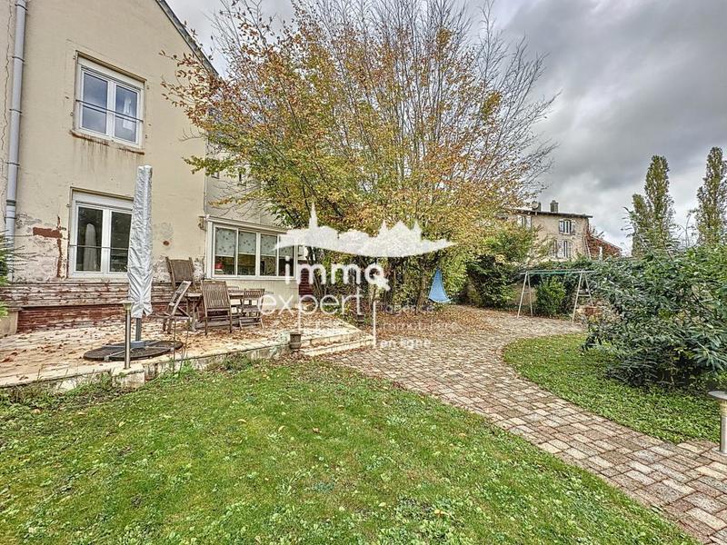 Maison de maîtres - 142 m² - 7 pièces