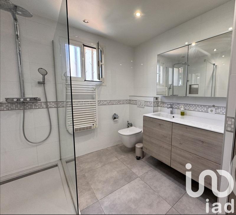 Maison - 137 m² - 4 pièces