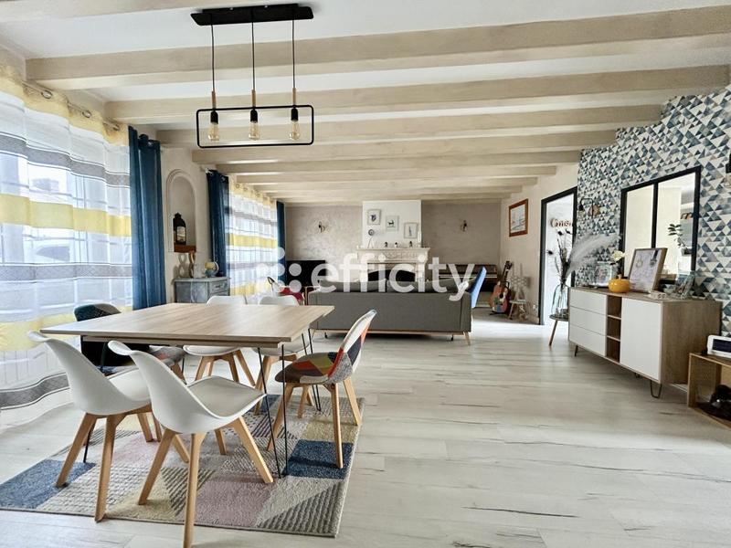 Maison - 167 m² - 7 pièces